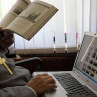 Тернопільські священики виступають за онлайн-молитви, але зауважують, що це не є заміною відвідування храму (відео)