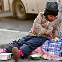 На Тернопільщині дітей заставляли жебракувати у Почаївській лаврі