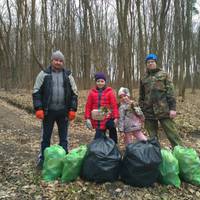 Замість звичної толоки – всесвітній флешмоб Trashtag. Долучаємось! (Відео)