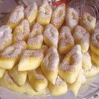 Пишні і смачні вергуни. Готуються швидко і швидко з’їдаються