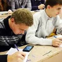 На Тернопільщині трьох випускників вигнали під час складання ЗНО (ВІДЕО)