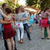 Тернополян запрошують на танці просто неба