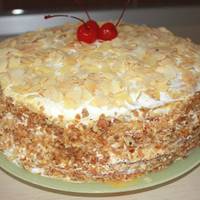 Торт «Молочна дівчинка». Бомбовий рецепт, всі гості тануть від нього