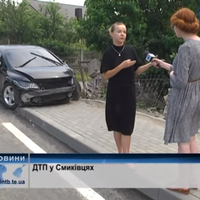 Жінка-водій з двома дітьми в салоні “влетіла” у паркан. ВІДЕО