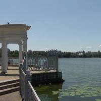 Пустити водний транспорт та облагородити територію навколо — як може змінитися тернопільський став в майбутньому. ВІДЕО