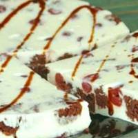 Смачний десерт, який ні на що не схожий! Цей рецепт завоює вас своєю вишуканістю і простотою