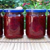 Рецепт надзвичайно смачної заправки до борщу на зиму