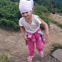 Трирічна чортківчанка Владислава Ковальська самостійно зійшла на Говерлу
