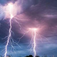 Грози та шквали: на Тернопільщині попередили про небезпечні явища