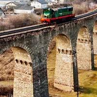 На Тернопільщині є брат-близнюк віадуку з “Гаррі Поттера” (Відео)