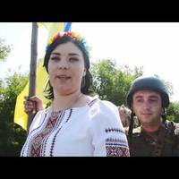 Тернопільські військові зі Сходу вітають усіх громадян із Днем Державного Прапора (відео)