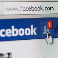 10 речей, які варто негайно видалити із Facebook