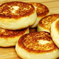 Сирники на сніданок. Ніколи не “розповзаються” і завжди дуже смачні