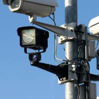 У Тернополі встановили унікальні камери, що зчитують номерні знаки машин