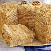 М’який, дуже ніжний і ароматний сирний тортик на сковороді