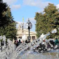 Відновленому тристоронньому годиннику в центрі Тернополя – 5 років. ВІДЕО