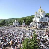 Зарваниця на Тернопільщині – один з найбільших духовних центрів світу