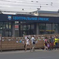 На тернопільському ринку за тиждень обікрали сімох людей