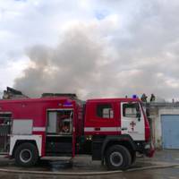 З`явилося відео, як у Тернополі горів склад з розчинниками для фарб