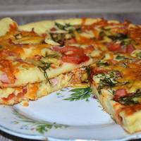 Незвичайна заливна піца на м’якому тісті з соковитою начинкою