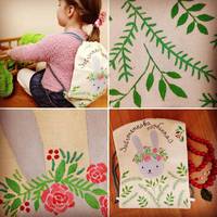 «Перед виходом з дому домальовувала деталі на собі», – тернополянка розфарбовує одяг