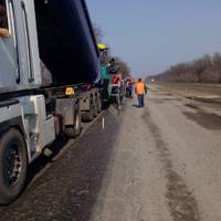 Дорожники вкладають асфальт на трасі Тернопіль - Львів - Рава Руська