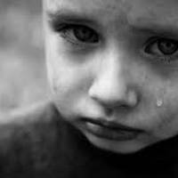 На Тернопільщині вагітна мама та вітчим знущалися з трирічної дитини