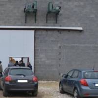 Сьогодні привезуть на Тернопільщину тіла чоловіка та його племінника, яких знайшли в морозильній камері в Польщі