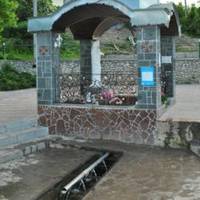 Епідеміологи заборонили пити воду з популярного джерела біля Тернополя