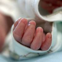 Можна було втратити обох: у Тернополі медики швидкої прийняли складні пологи вдома (Відео)