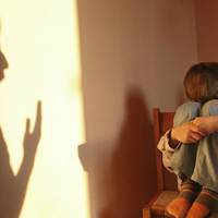 Як постійний крик на дитину, впливає на її здоров’я. Не робіть цього!