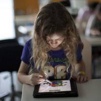 10-річна дівчинка з Тернопільщини знайшла через «Фейсбук» тата, який пропав у Польщі на 7 місяців