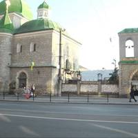 Скандал на Тернопільщині: ієрархи продають церковне майно