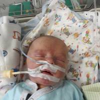 На Тернопільщині просять врятувати новонароджене маля