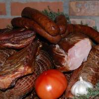 Домашня шинка та ковбаса: добірка святкових рецептів