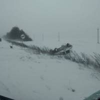 На Бучаччині на трасі перекинулося авто