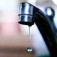 На одній із вулиць Тернополя пошкоджено водопровід