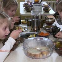 У двох Тернопільських школах тестують меню від кухаря Клопотенка