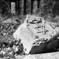 В лікарню через цвинтар: в Чорткові назріває скандал