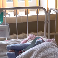 Близько 20 сімей виявили бажання вдочерити дівчинку із “Вікна життя” у Тернополі