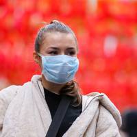 Страшно через протести: тернополянка боїться повернутися додому із Японії