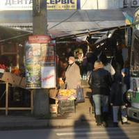 Попри заборону  у Тернополі продовжив роботу ринок на одному із масивів міста