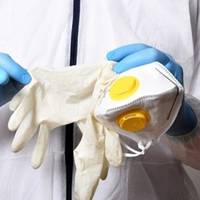 “Не знаю по-імені і на вигляд, тому що всі в захисних костюмах”: тернополянка дякує лікарям