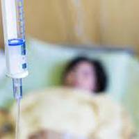 Сотні людей цілували в лоб: як ховали померлу від коронавірусу медсестру