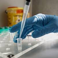 У батьків 12-річної кременчанки, у якої COVID-19, інфекція не підтвердилася