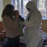 Повідомили про стан немовляти з Тернопільщини, яке захворіло на коронавірус