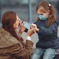 Коронавірус: дівчина з Борщева розповіла про травлю сім’ї, в якій захворіла дитина