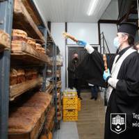 У магазинах Тернополя можна придбати освячені паски