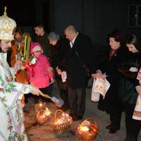 На Тернопільщині вірянам пояснили, як можна освятити паску онлайн