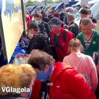 Масово повертаються, справжня боротьба: на кордоні – шалені натовпи українців (відео)